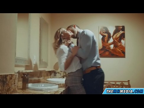 ❤️ Rehefa mamitaka anao ao amin'ny trano fidiovana ho an'ny besinimaro ny blonde be busty ❤️❌ Firaisana ara-nofo aminay mg.image-kassir.ru ﹏